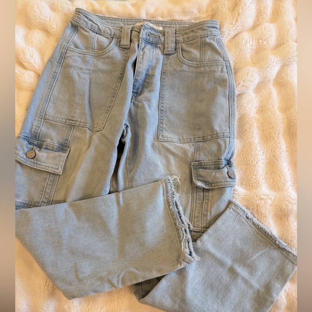 Kenzie Cargo Jeans with Frayed Hem